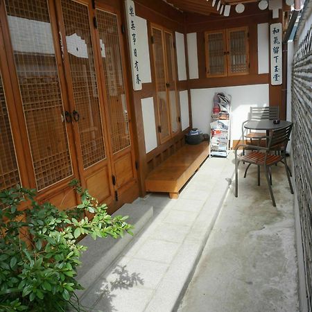 Han Hanok Guesthouse Сеул Екстериор снимка