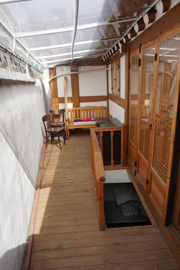 Han Hanok Guesthouse Сеул Екстериор снимка