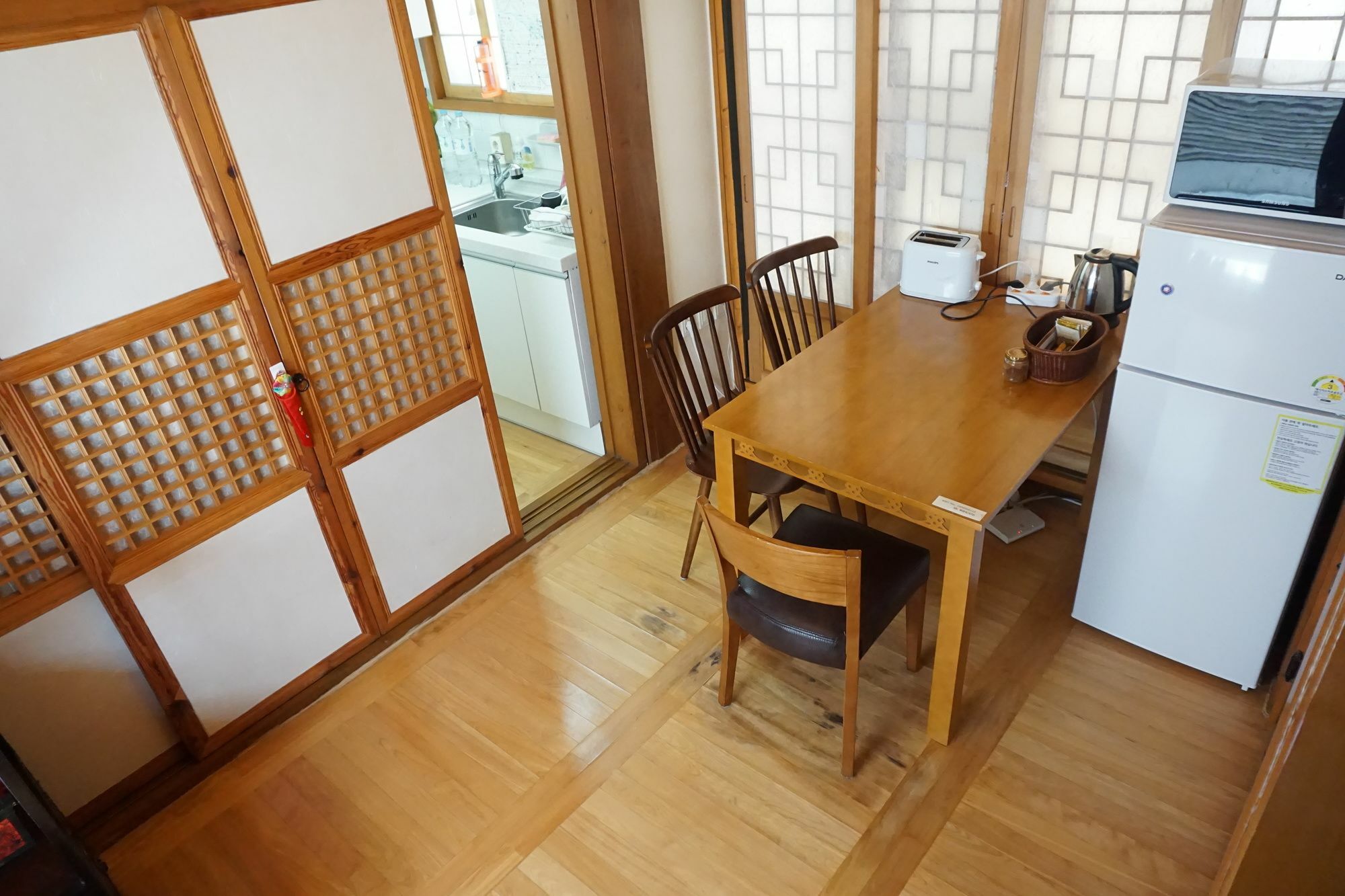 Han Hanok Guesthouse Сеул Екстериор снимка