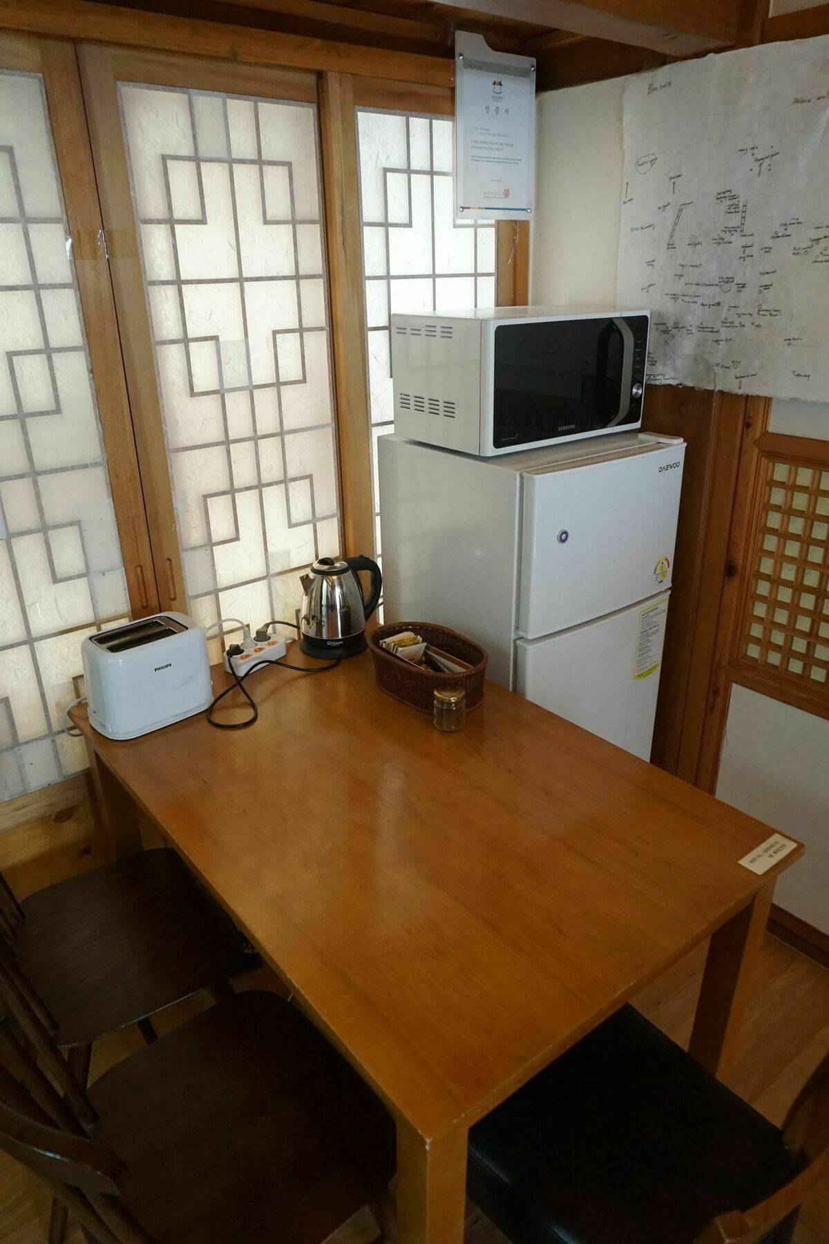 Han Hanok Guesthouse Сеул Екстериор снимка