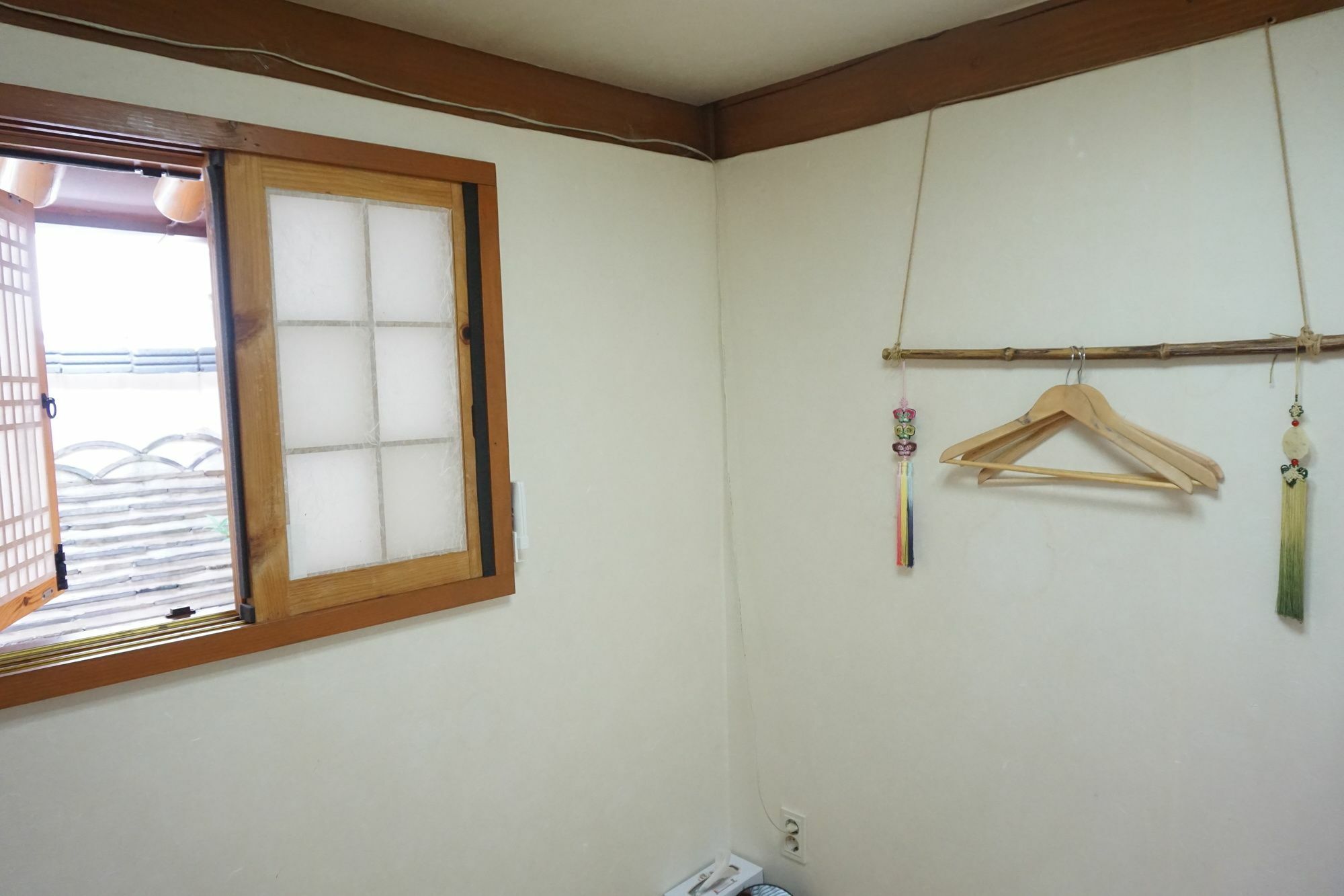 Han Hanok Guesthouse Сеул Екстериор снимка